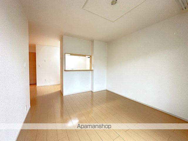 コートシャルマンVIIの内装写真