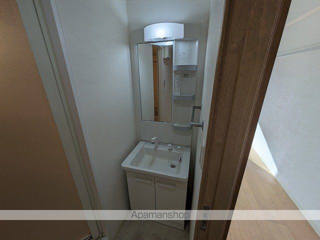 YELL RESIDENCE 横川新橋の内装写真