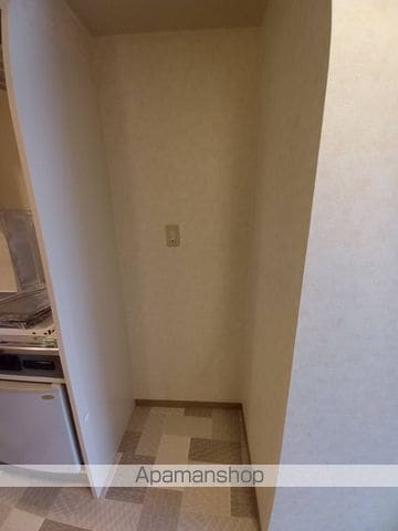 愛知高速東部丘陵線 八草駅 徒歩12分 4階建 築31年の内装写真