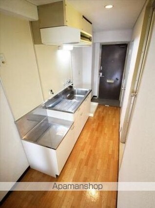 愛媛県松山市緑町１丁目[1K/19.8m2]のキッチン