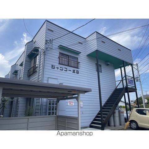 シャンコーポB棟の外観写真