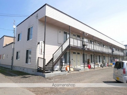 パレーシャル岩見沢[2LDK/46m2]の外観1
