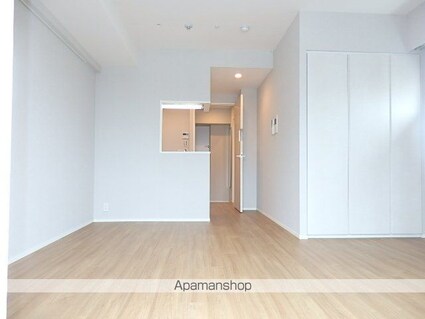 プラウドフラット東神田[1R/30.12m2]のリビング・居間