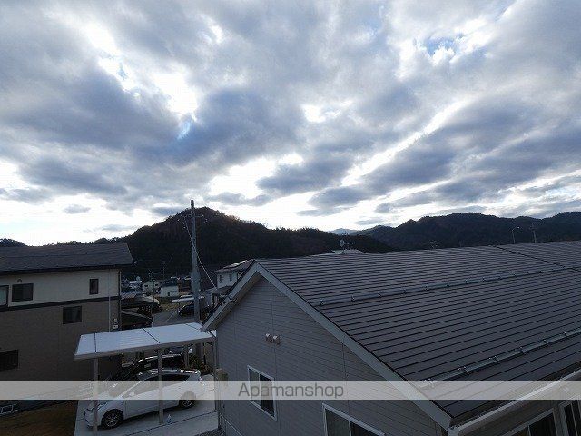 ジュピター国府の玄関写真