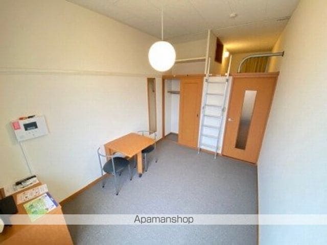 レオパレスLE ROSEYIの内装写真