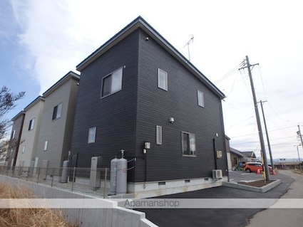 星のヒュッゲ[3LDK/77m2]の外観3