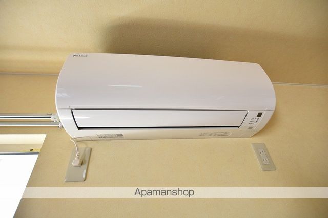 ジョイナス吉川IIの内装写真