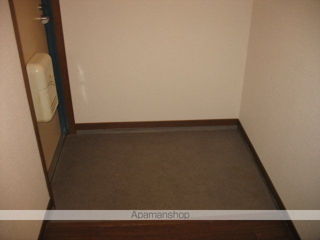 ツイン77の内装写真