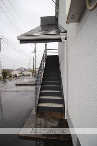 ビューラージュネスの玄関写真