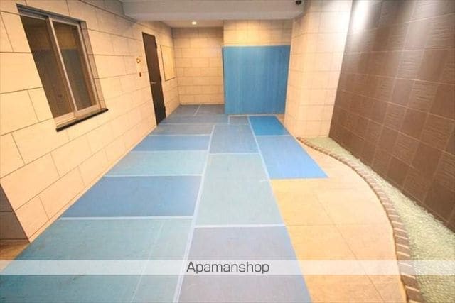 LACASA新北野の玄関写真