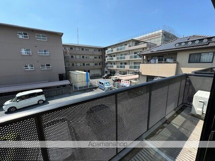 ファミールコート[2DK/44m2]のバルコニー