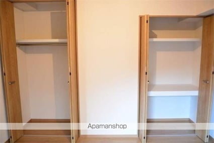 ＷＡＶＥ千束[1LDK/40.89m2]の収納