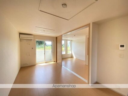 ポムドテールＴⅡ[2LDK/55.35m2]のリビング・居間