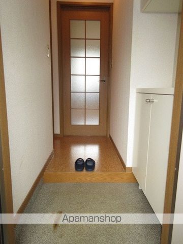 プレインストーン子安の内装写真