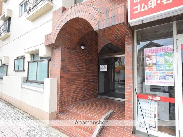 スカイハイツ清新の玄関写真