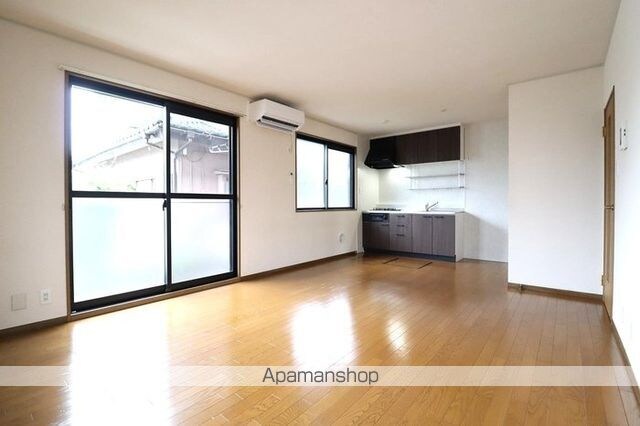 ロワゾブルーナミキ[3LDK/80.31m2]のリビング・居間