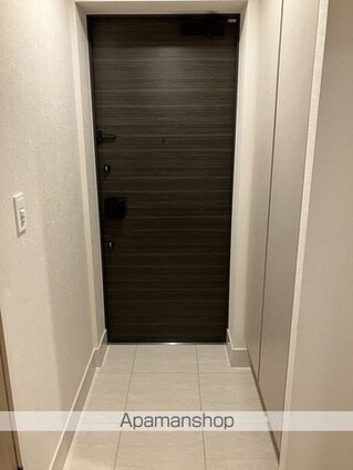 プラネソシエプラス桜台[2LDK/54.82m2]の玄関