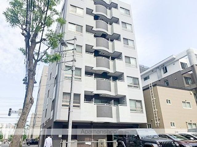 カルフール大通東の外観写真