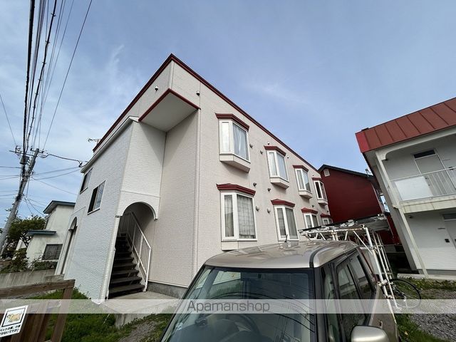 明石2号館の外観写真