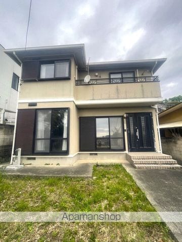 堤町1丁目二階家