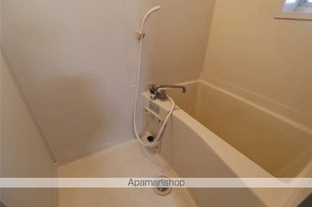 ファーストインキャニオンハウス Iの内装写真