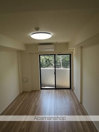 ＭＡＸＩＶ成増[1K/26.1m2]のリビング・居間