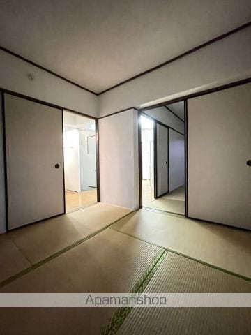 プラウド弐番館の内装写真