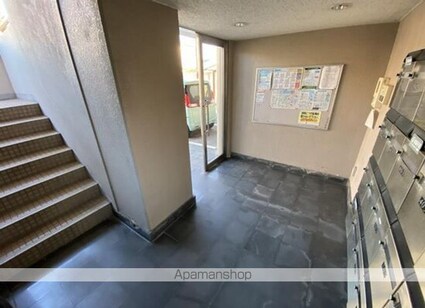 愛媛県松山市高岡町[1LDK/40.51m2]のエントランス1