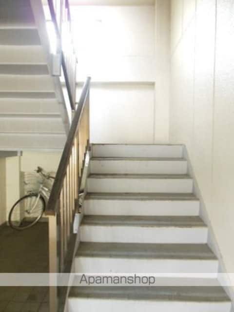 東京都三鷹市新川２丁目[2DK/45.36m2]のロビー