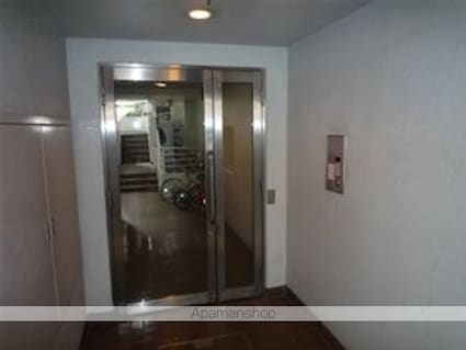 ハイシティ南青山[1R/14.48m2]の周辺1