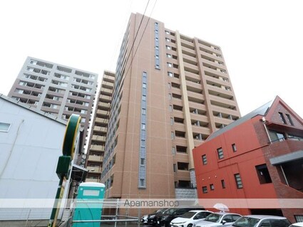 プレサンス泉セントマーク[1K/20.72m2]の外観3