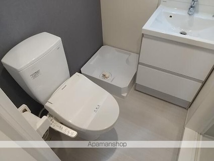 ハーモニーテラス北小岩Ⅷ[1R/17.81m2]のトイレ