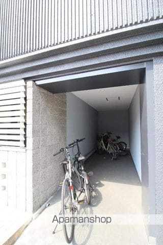 レジデンス岡町の外観写真