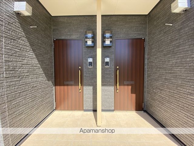 ヴェルデの玄関写真