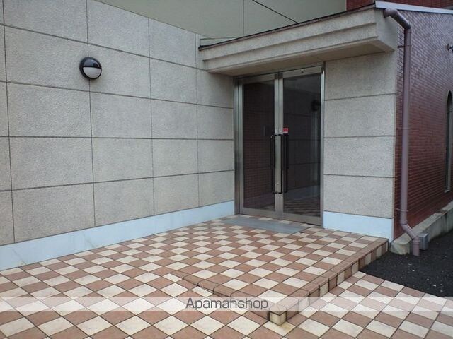 和歌山県和歌山市紀三井寺[1K/29m2]のエントランス