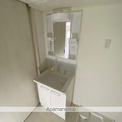 ＯＮ　ＴＨＥ　ＲＯＡＤ[1LDK/40.2m2]の洗面所