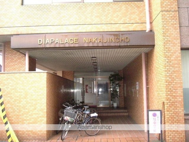ダイアパレス中新町の玄関写真