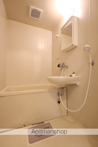シャンポール芳泉D棟の内装写真