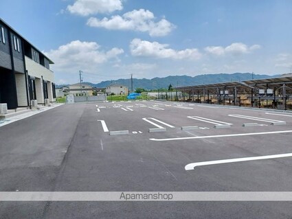 ピュアラピュタ[2LDK/59.55m2]の駐車場