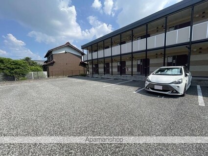 レオパレスふくみつ[1K/23.18m2]の駐車場2