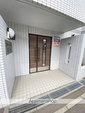 フローレンス白石の玄関写真