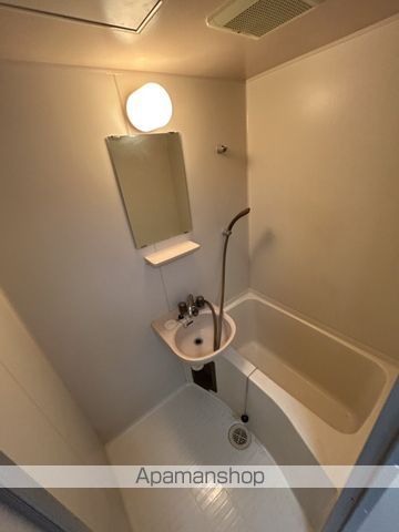 ノッティングヒルズの内装写真