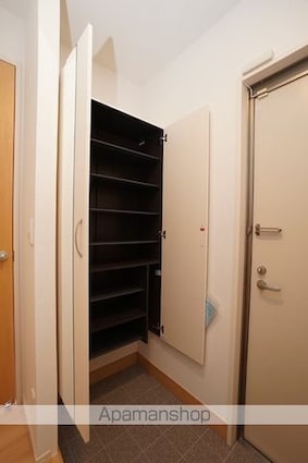 サザンソレイユ[2LDK/65.08m2]の玄関