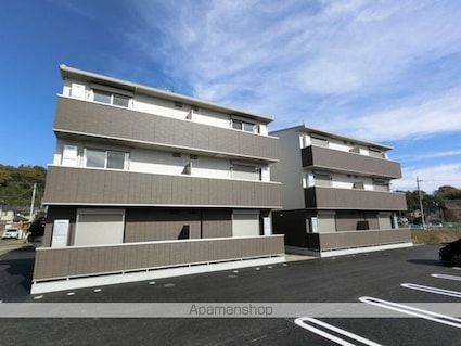 グランテラス紫塚　Ⅲ[1LDK/44.21m2]の外観