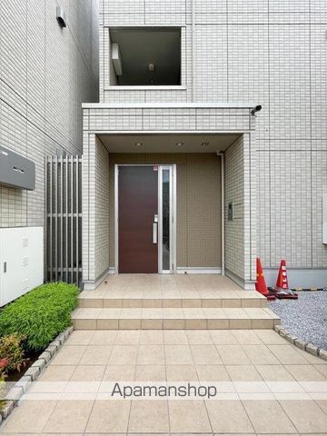 MY TIARAの玄関写真