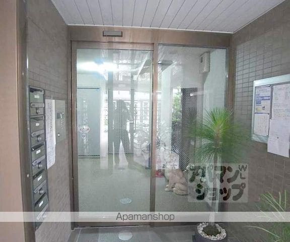 清和院マンションの外観写真