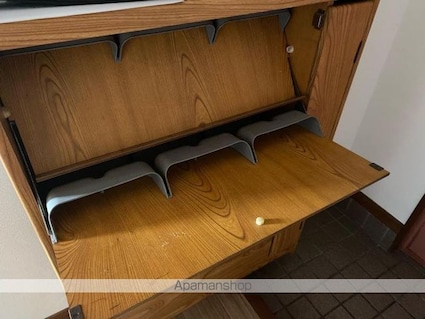 ハイツ・リーベンス[3LDK/71m2]の玄関