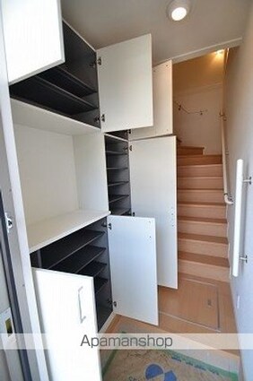 東京都昭島市宮沢町１丁目[2DK/52.5m2]の玄関