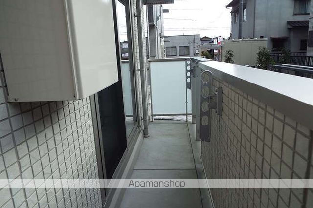 ヴィルヌーヴ ドゥの内装写真