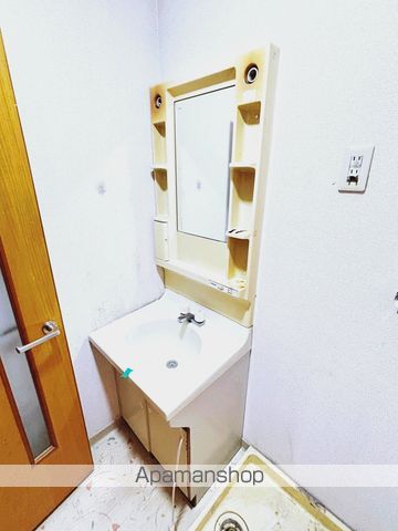尾野スカイハイツIIIの内装写真